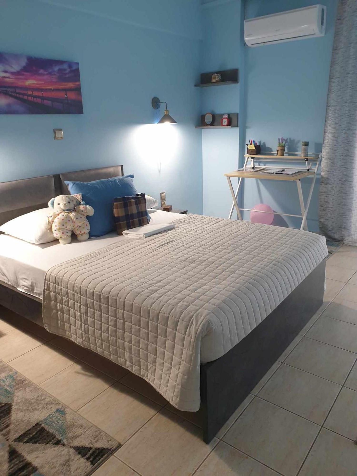 Lux Apartment Next To The Sea Pireu Exterior foto