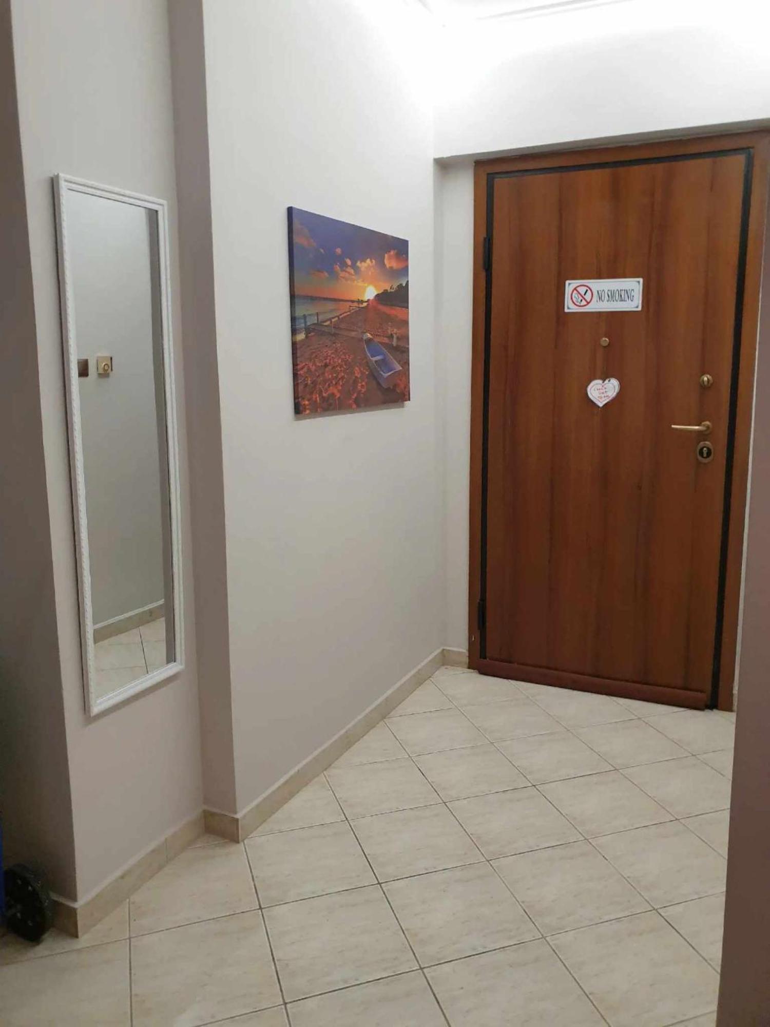 Lux Apartment Next To The Sea Pireu Exterior foto